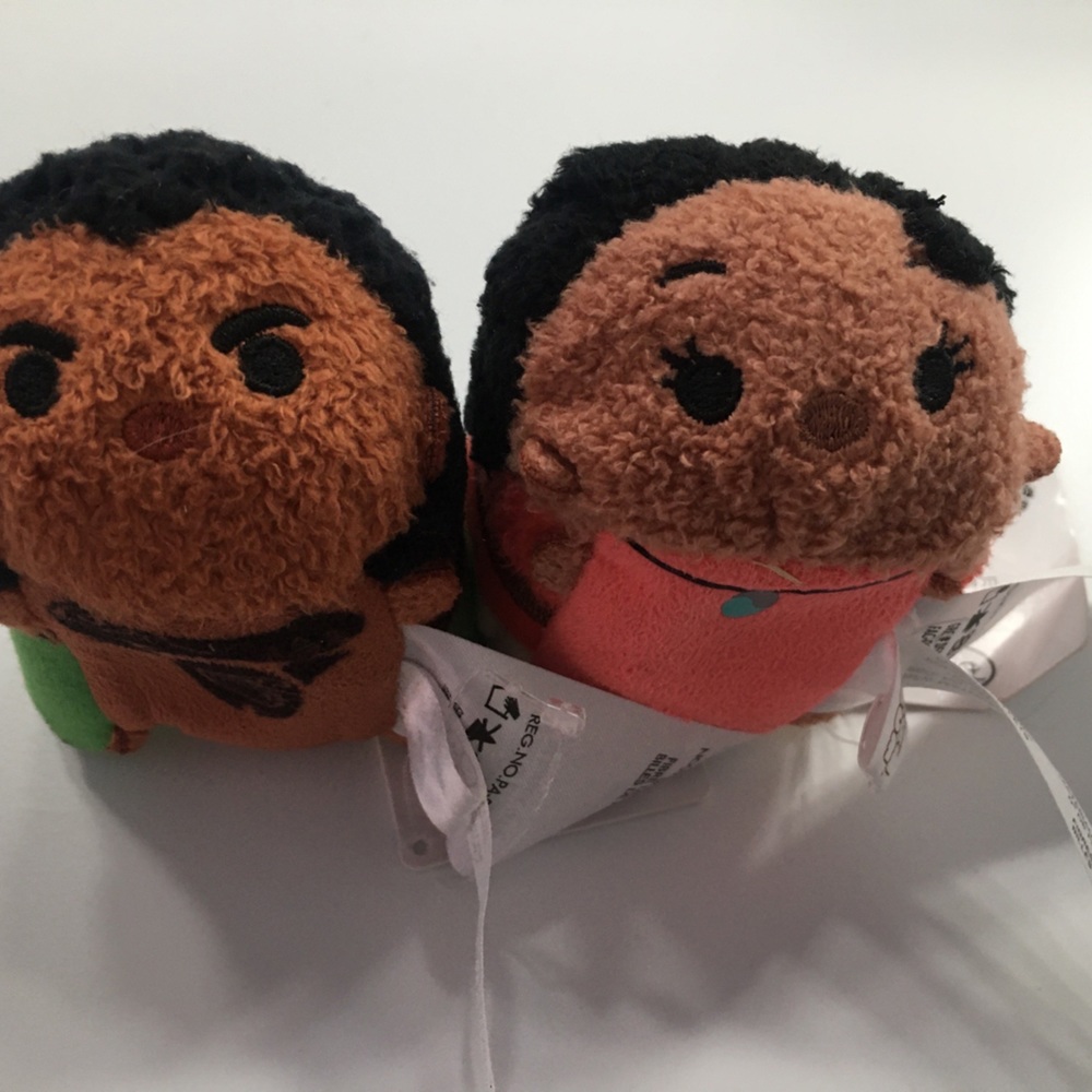 Disney Tsum Tsum Moana and Maui NWT but turn tag on Moana mini 3.5”
